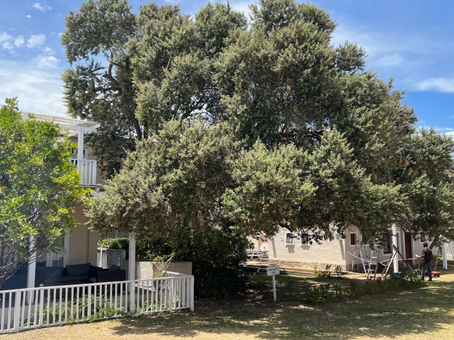 4 Bedroom Property for Sale in Keurboomstrand Western Cape